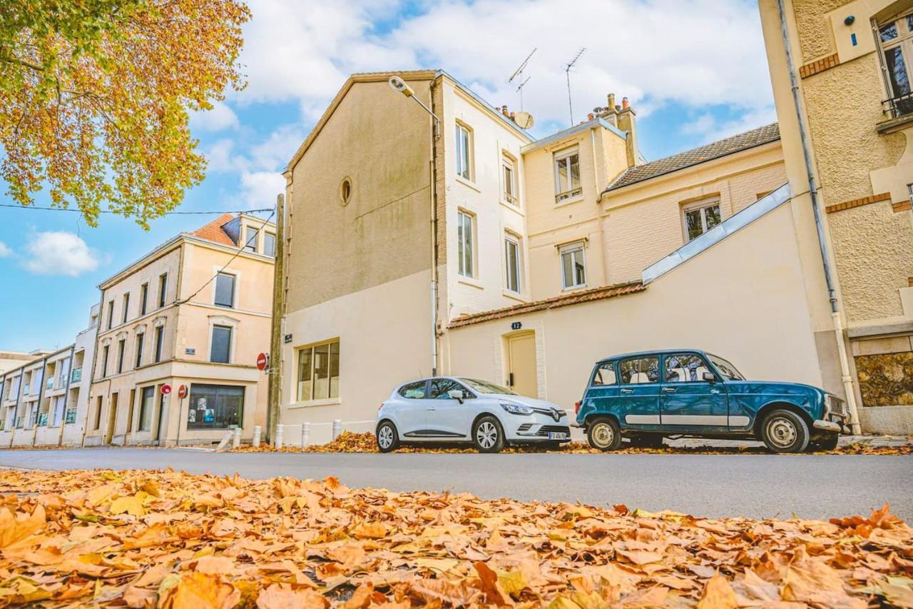 Suite Grand Siecle Ch - Reims Centre Ville Exterior photo